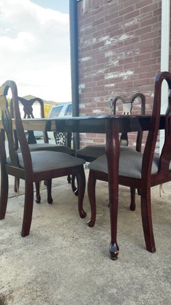 Table With Chairs
