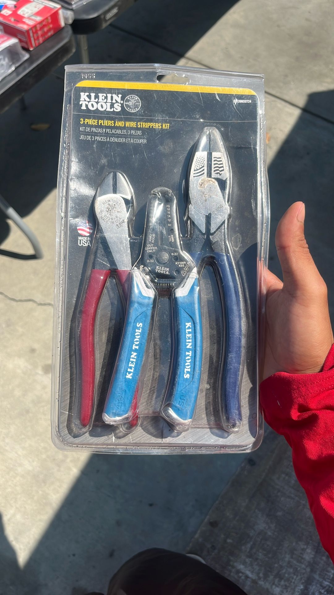 3 Piece Pliers And Wire Stripper Kit