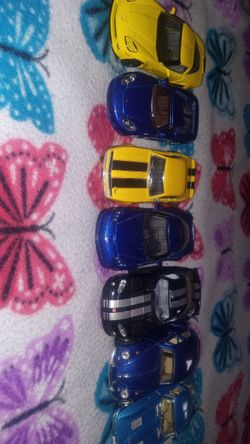 MINI CAR COLLECTABLES