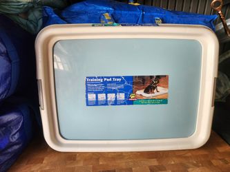 Training pad tray
