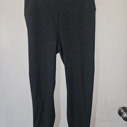 Womens leggings size L