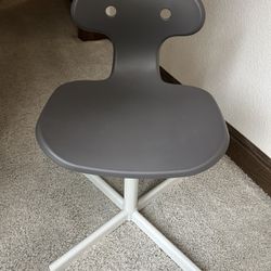 Adjustable low back stool