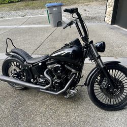 Custom Harley bobber/chopper build OBO 
