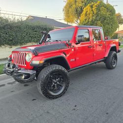 2020 Jeep Gladiador 