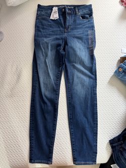 Pantalones de mezclilla nuevos