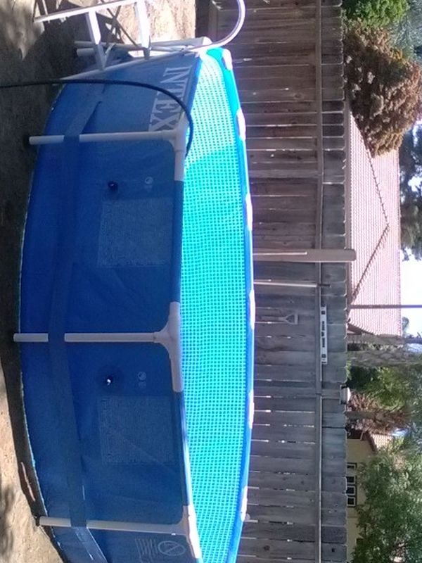 Gorgeous Perfect Pool For The Next 2 Months Paid $600 Wanting 400 Everything Complete Don't Pass It Up For The Kids!