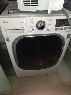 Washer and dryer combo