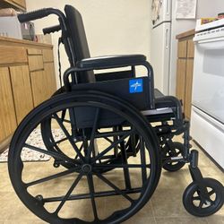 Midline wheelchair 