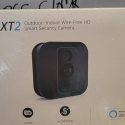 Blink Xt2 Outdoor Indoor Wireless Free  HD Smart Security Camera 1 Camera 