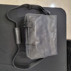 Black Full Grain leather Messenger bag 