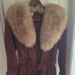 Women’s Leather Coat W/Faux Fur Collar