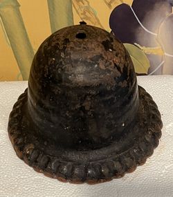 Antique Cast Iron String Holder Country Store Bee Hive Twine Holder 1800's. 