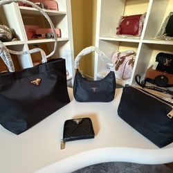 220$ Gift Set 
