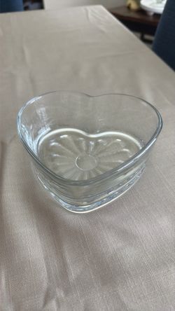 Clear Glass Heart-Shaped Bowl