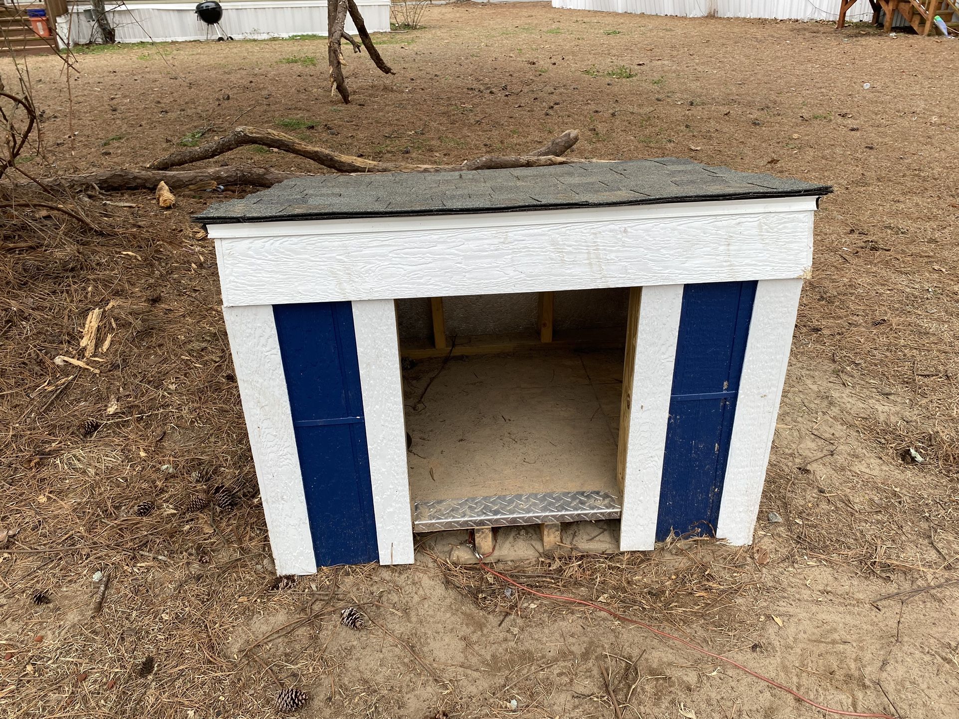 Dog Houses