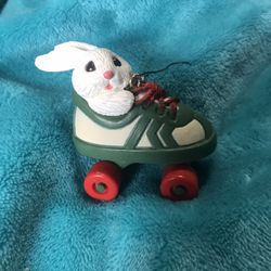 Vintage Skate Christmas Ornament
