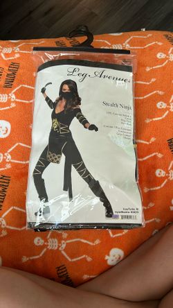 Women’s costume