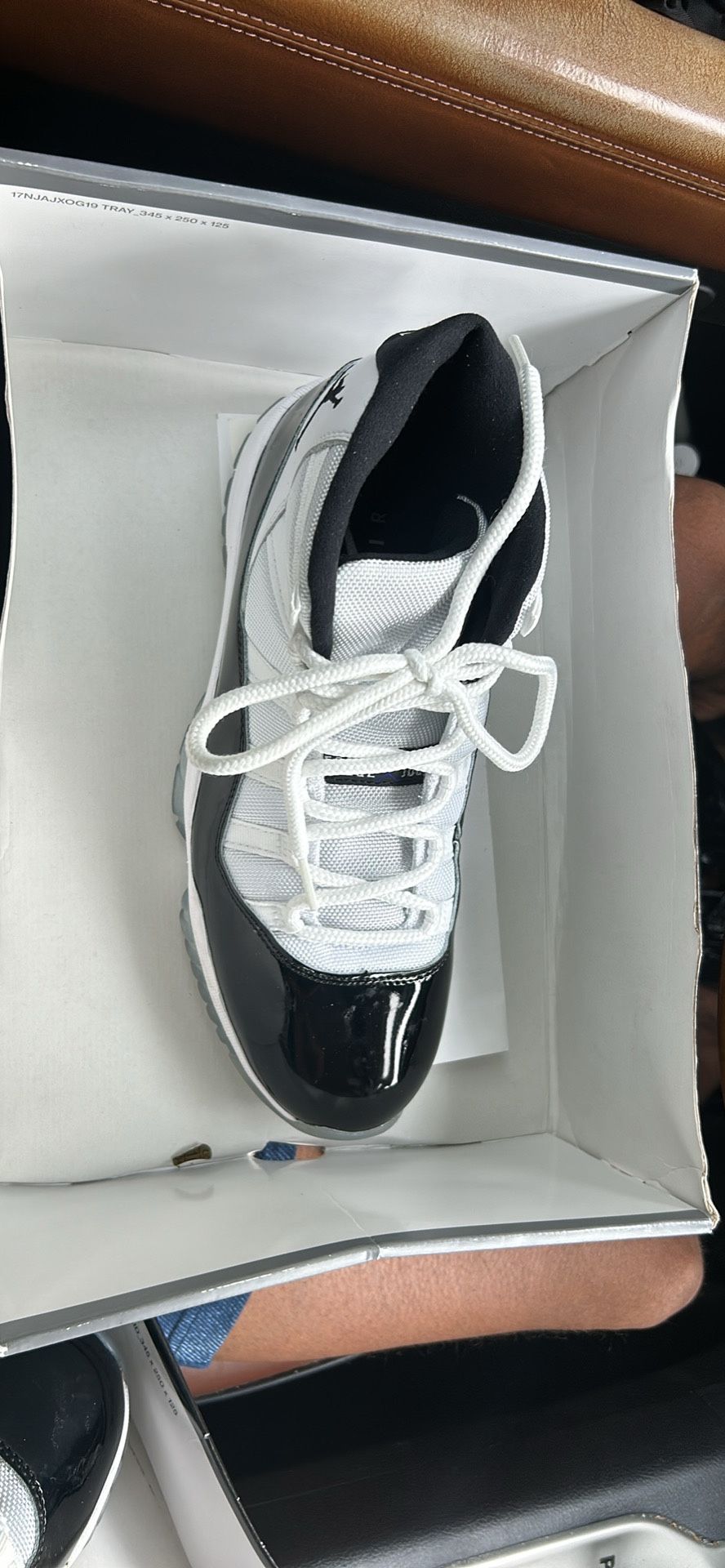 Air Jordan Retro 11. Sz 9.5