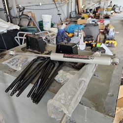 03-06 Dodge 3/4 Ton Rear 6" Lift Kit