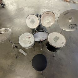 Acoustic Drums 