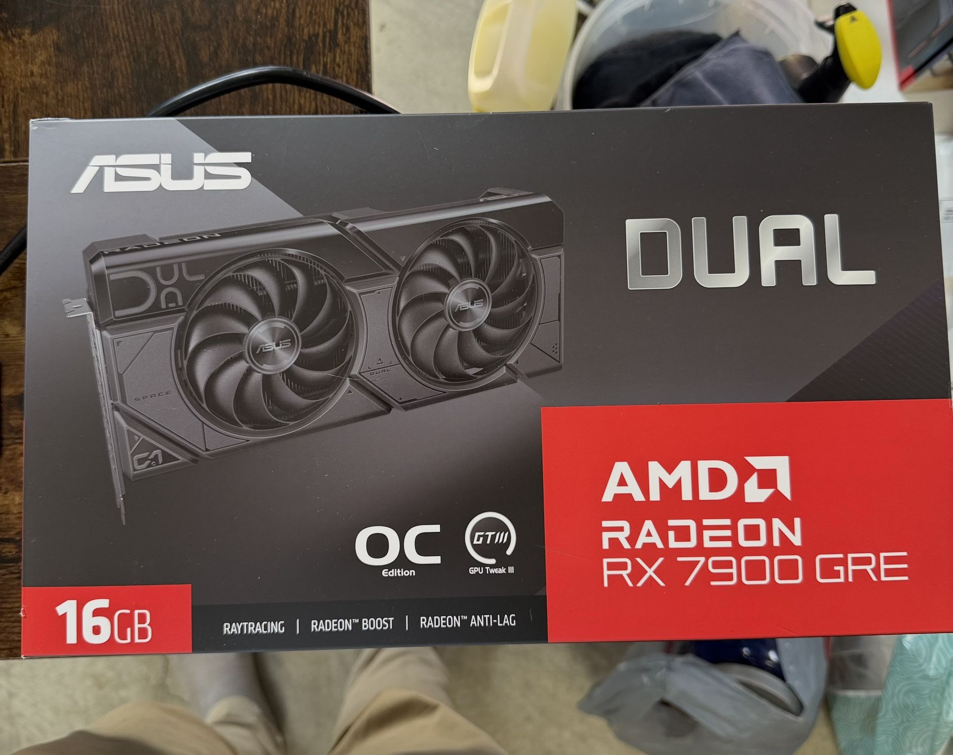 ASUS RX 7900 GRE
