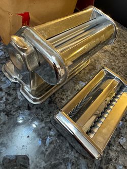 Pasta Machine with Cutter Attachment