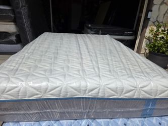 COLCHON QUEEN TEMPURDIC MEMORY FOAM