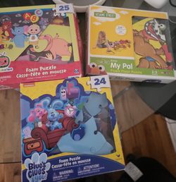 Foam puzzle set