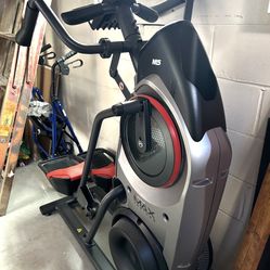 Max Trainer Elliptical 
