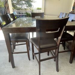 Counter Height Dining Table (6 Chairs)