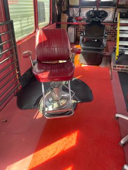 Belmont product of Japan barber chair