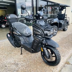 Vitacci Tank Pro 200 EFI Scooter