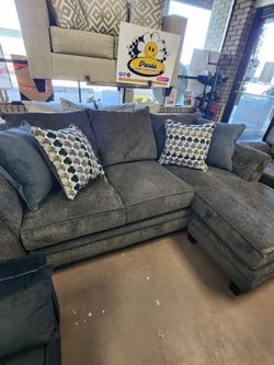 Reversible Chaise Sectional New 