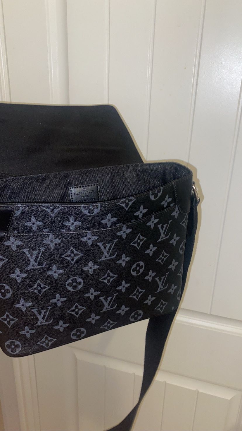 Messenger Bag