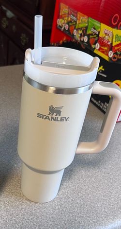 STANLEY TUMBLER 40 OZ