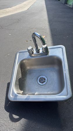Faucet and sink