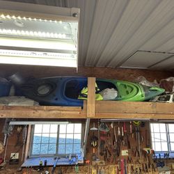 3 Kayaks 