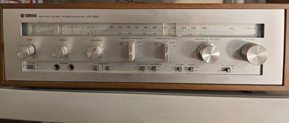 Yamaha CR-620 Natural Sound Stereo Receiver