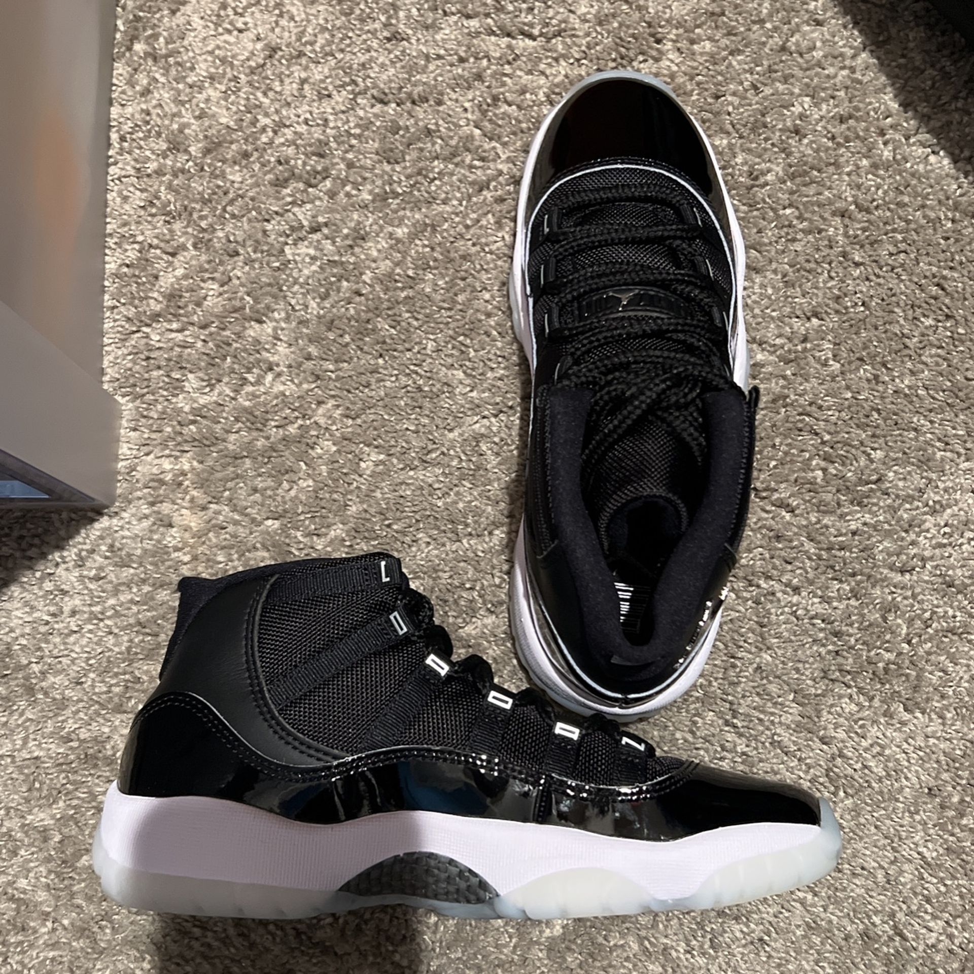 Jordan Retro 11 (GS) 5.5