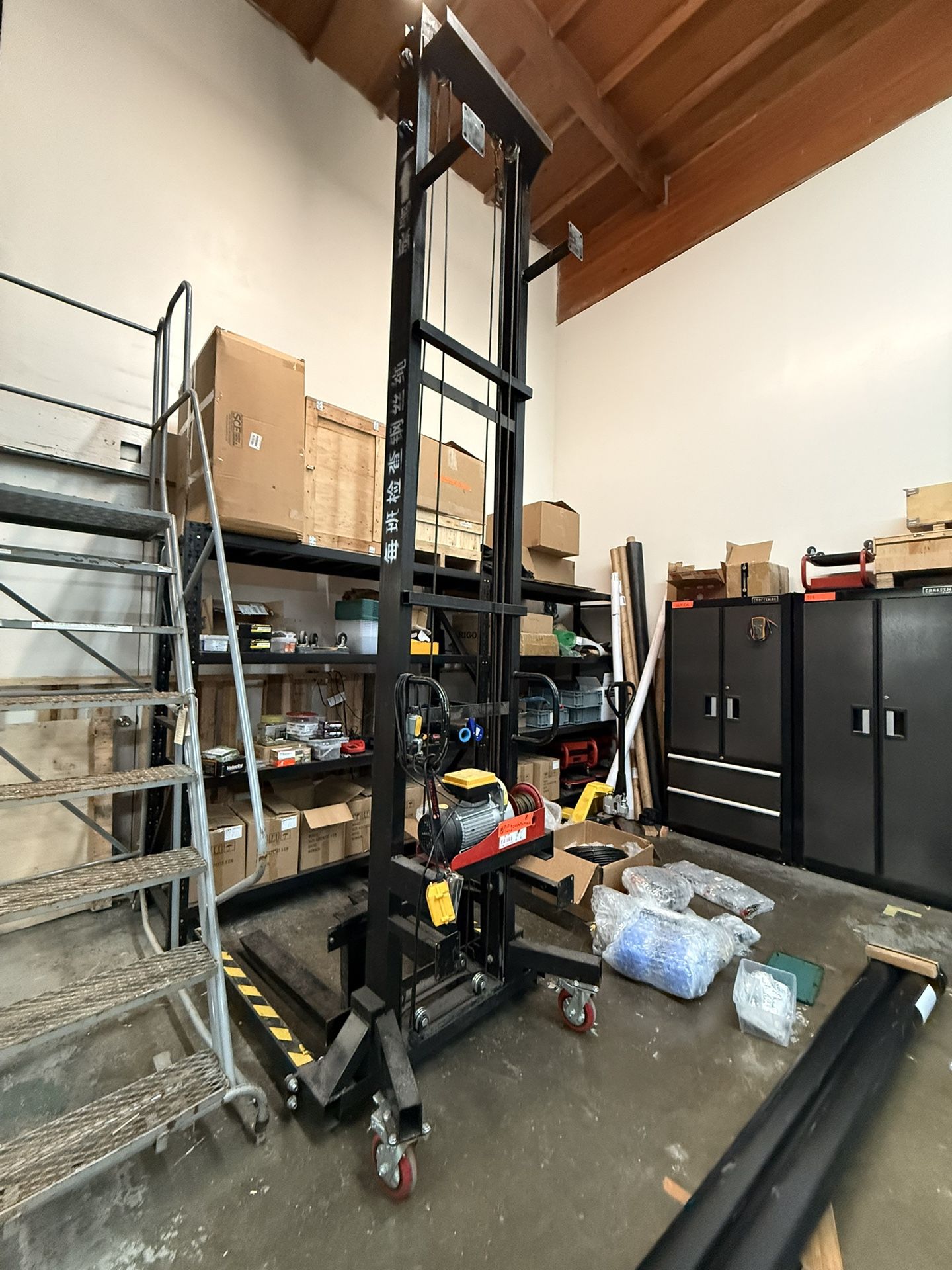 Pallet Lifter Forklift