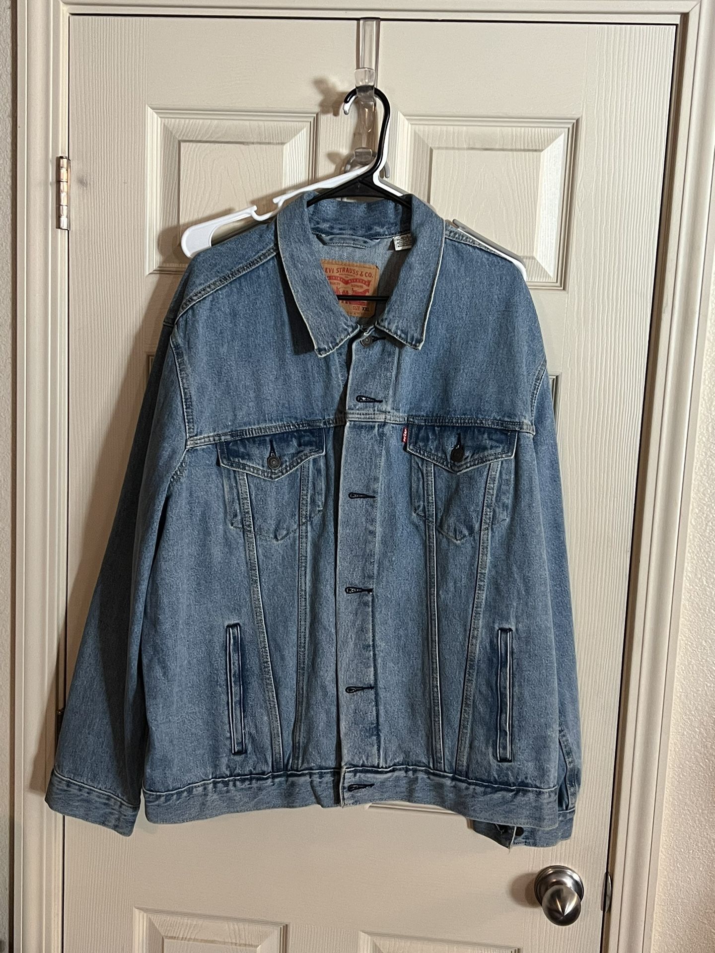 MENS LEVIS JACKET