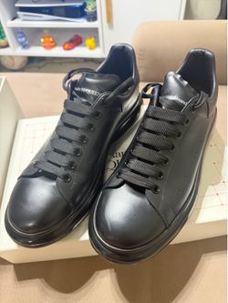 Alexander McQUEEN Black