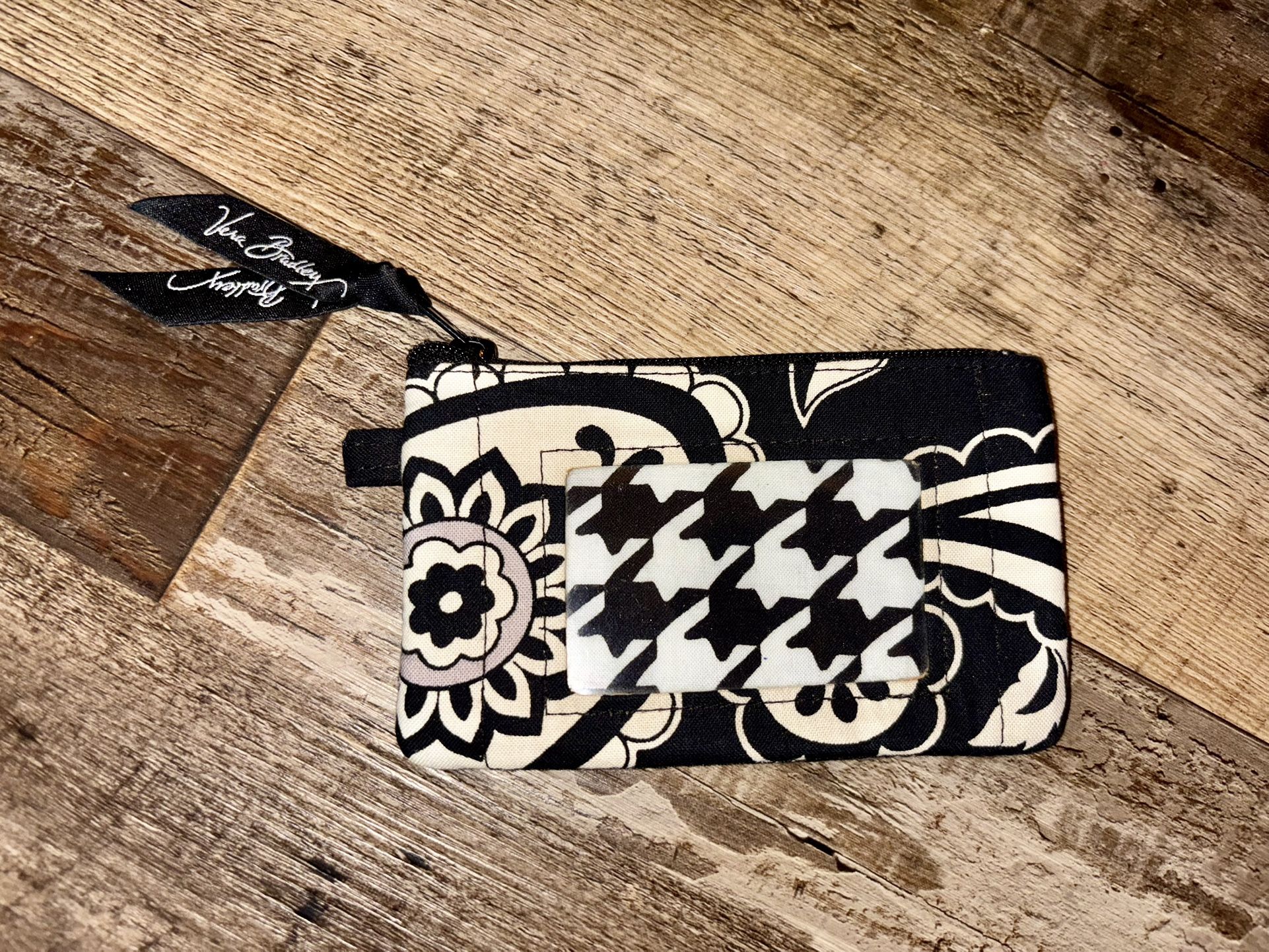 Vera Bradley Black & White ID/card Holder 