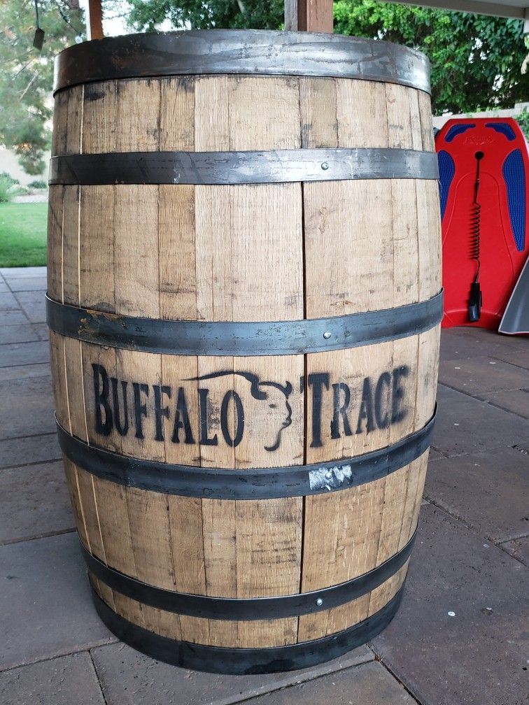 EMPTY AUTHENTIC BUFFALO TRACE KENTUCKY WHISKEY BARREL
