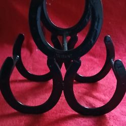 Horseshoe Wine Rack 