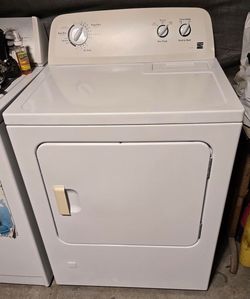 Secadora De Gas Kenmore Heavy Duty Con Garantía Lusiendo Y Trabajando Exelente grande $250
