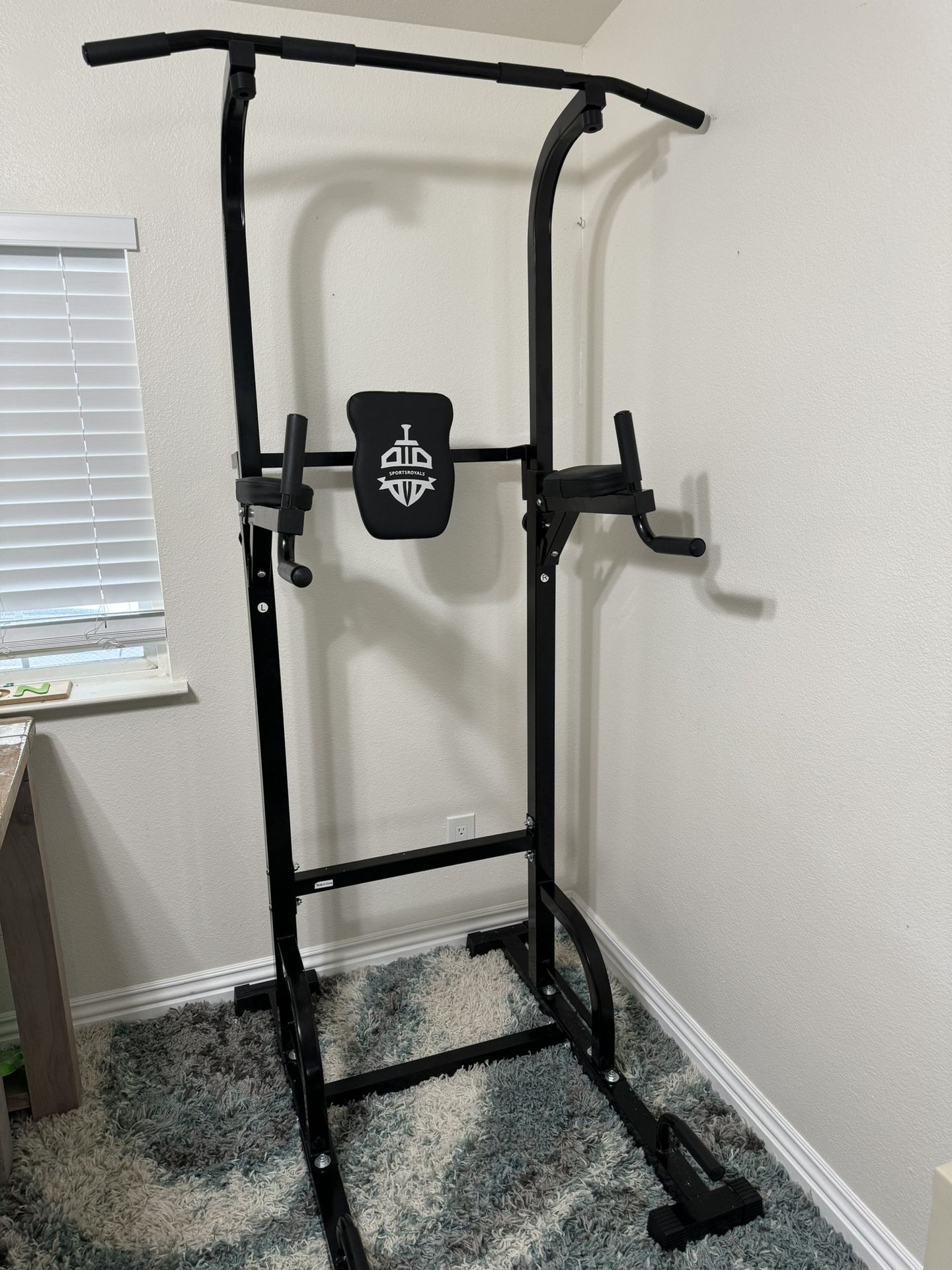 Power Tower Pull Up/Dip Station