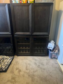 Set of 2 Wine Cabinets