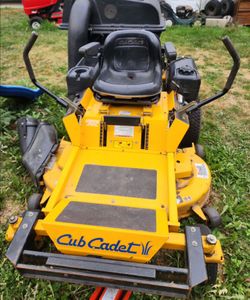 Cub Cadet Zero Turn Riding Mower 44"