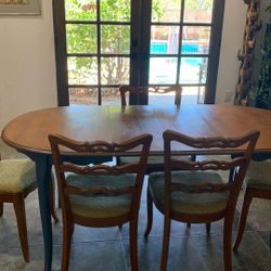 Dining Set With Expanding Leaves